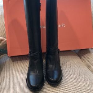 Easy Spirit leather boots. Worn once.